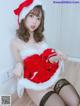 [Fantia] Tomiko (とみこ): とみこサンタから自撮りのお届け🎅🏽🎄動画もあるよ (71 photos)